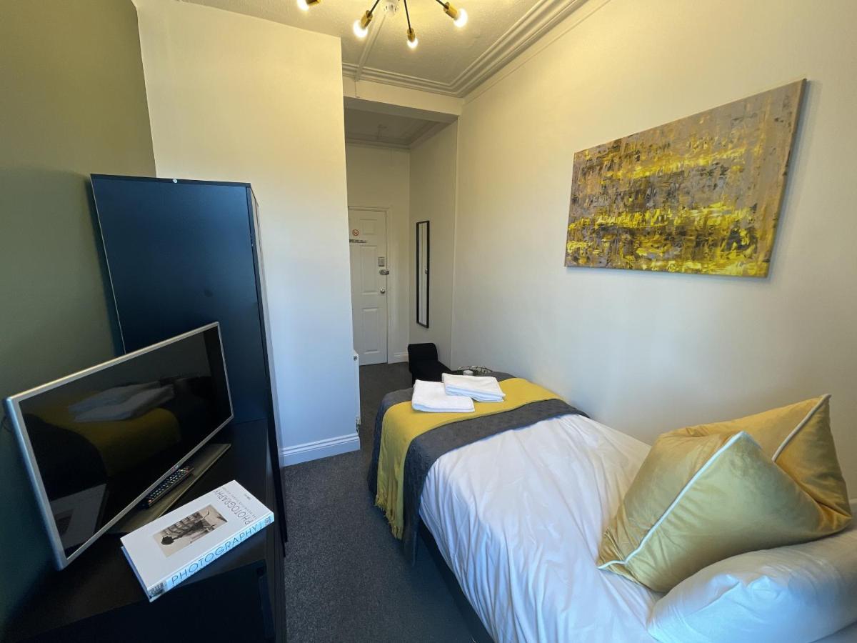 Comfy-Stays - Ocean Road South Shields Exterior photo
